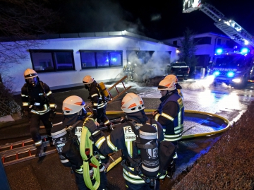 PKW-Braende8