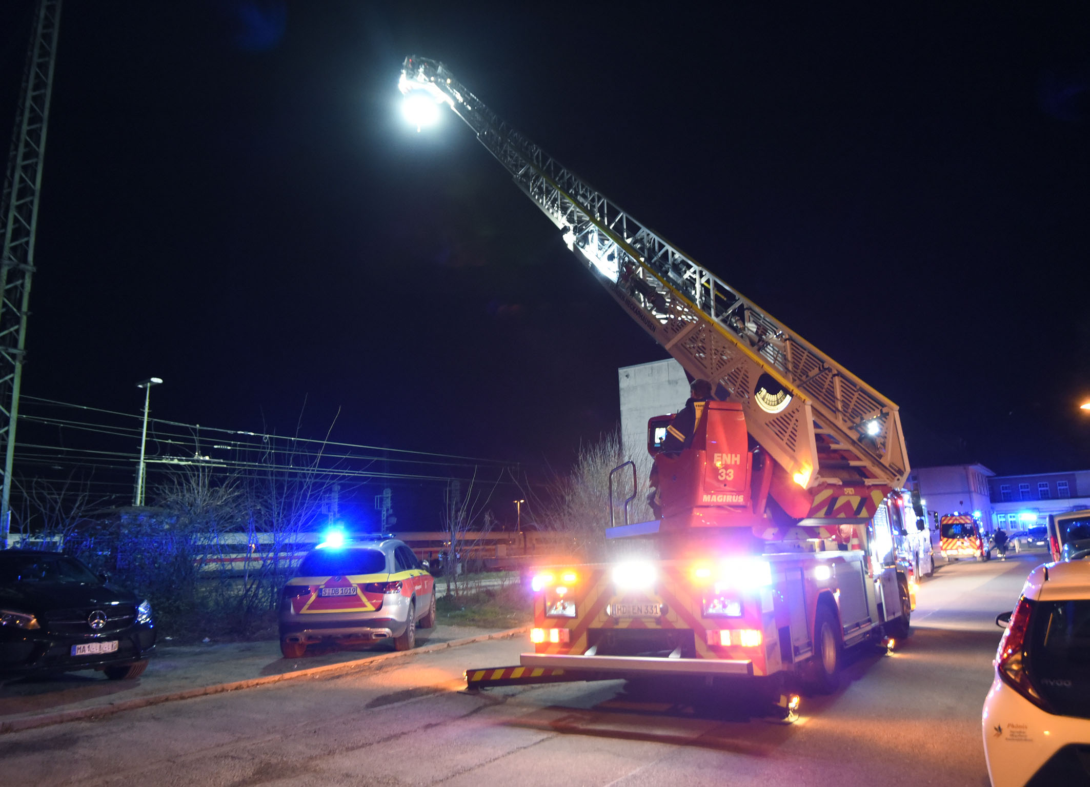 ICE-Feuerwehr12