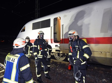 ICE-Feuerwehr04